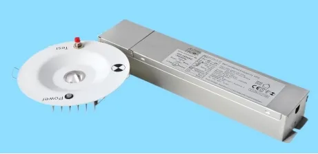 چراغ پانل پایین LED اضطراری فرار از علامت خروج IP65 پشتیبان باتری قابل شارژ مدرسه دولتی بیمارستان سفید 8
