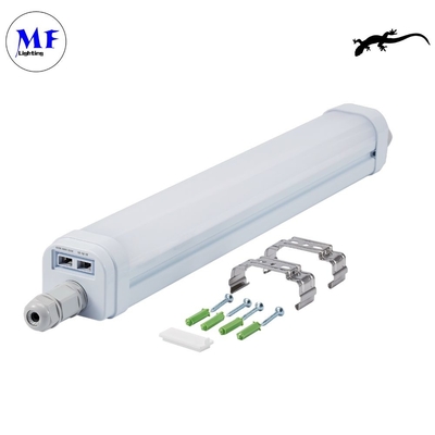 160lm/W IP66 LED Triproof Light 18W36W80W IK08 با سنسور اضطراری برای انبار داخلی